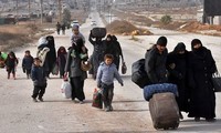 Ribuan orang Suriah mengungsi karena baku tembak di kota Aleppo