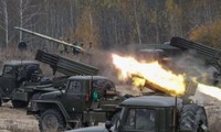 Perancis mengimbau kepada Rusia dan Ukraina supaya mengekang diri setelah Kiev melakukan latihan menembakkan rudal di dekat Krimea