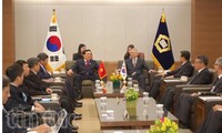 Delegasi Mahkamah Rakyat Agung Vietnam mengunjungi Republik Korea
