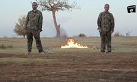 IS memuat video tentang pembakaran hidup-hidup terhadap serdadu Turki