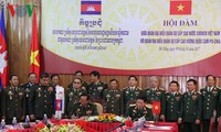 Menhan Kerajaan Kamboja mengunjungi Vietnam