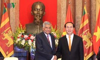 Presiden Vietnam, Tran Dai Quang menerima PM Sri Lanka, Ranil Wickremesinghe