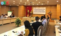 Mencanangkan Program menilai dan mengumumkan badan-badan usaha yang berkesinambungan di Vietnam