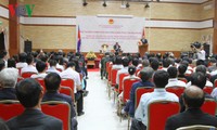PM Vietnam, Nguyen Xuan Phuc melakukan ceramah di depan komunitas orang Vietnam di Kamboja