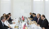 PM Vietnam, Nguyen Xuan Phuc melakukan temu kerja dengan pimpinan dua negara bagian Rheinland-Pfalz dan Hessen, Jerman