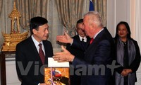 ASEAN mengimbau kepada Republik Czech supaya memperkuat kerjasama dan investasi di kawasan