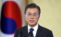  Presiden Republik Korea berkomitmen akan berupaya untuk menormalisasikan hubungan dengan Tiongkok