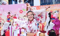 Pesta Kebudayaan Jepang Oshougatsu memperkuat temu pergaulan kebudayaan Vietnam-Jepang