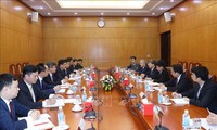 Departemen Ekonomi KS PKV dan Pusat Penelitian Perkembangan dari Dewan Negara Tiongkok memperkuat kerjasama