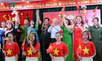 Sekjen KS PKV, Presiden Viet Nam, Nguyen Phu Trong menghadiri Hari pesta persatuan besar seluruh bangsa di Kota Ha Noi