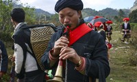 Tata cara pernikahan dari warga etnis minoritas Dao Merah di Provinsi Lao Cai