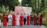 Pembukaan pameran tentang Presiden Ho Chi Minh