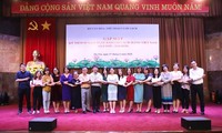 Kementerian Kebudayaan – Olahraga dan Pariwisata Vietnam melakukan pertemuan dan memuji para jurnalis tipikal