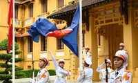 Upacara bendera peringatan ultah ke-53 Berdirinya ASEAN