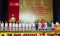 PM Nguyen Xuan Phuc menghadiri peringatan ultah ke-75 Hari Tradisi Keamanan Publik Rakyat Vietnam