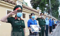 Pimpinan Partai dan Negara beberapa negara mengirim tilgram dan surat ucapan belasungkawa kepada Vietnam atas wafatnya mantan Sekjen Le Kha Phieu