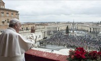 Paus Fransiskus Imbau Dialog Demi Satu Dunia yang Damai