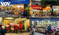 Pasar Bunga dan Hadiah Menjadi Bergelora pada Hari Valentine