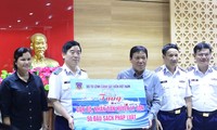  Program “Polisi Laut Berjalan Seperjalanan dengan Nelayan” di Kabupaten Pulau Ly Son