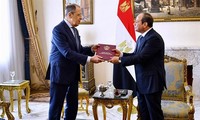Mesir Menyerukan Memberikan Prioritas untuk Dialog dan Solusi Diplomatik untuk Krisis Ukraina