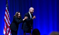 Pemilihan Kongres Paruh Waktu di AS: Presiden Joe Biden Memungut Suara Lebih Awal