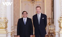 PM Vietnam, Pham Minh Chinh Menemui Adipati Agung Luksemburg dan Komunitas Orang Vietnam di Luksemburg