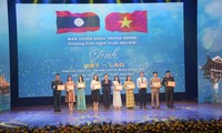 Program Kesenian Istimewa “Perasaan Persahabatan Vietnam-Laos”