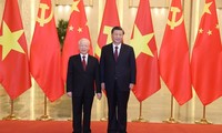 Vietnam dan Tiongkok Saling Mendukung untuk Teguh Maju