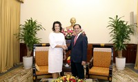 Menlu Vietnam, Bui Thanh Son Menerima Ketua Majelis Tinggi Belgia, Stephanie D’Hose
