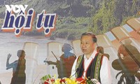 Pembukaan Hari Pesta “Daerah Tay Nguyen yang Megah– Konvergensi Intisari” di Provinsi Kon Tum