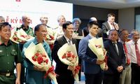 HUT Ke-70 Kemenangan Dien Bien Phu: Membeberkan Kembali Tradisi yang Cemerlang dan Berterima Kasih kepada Sahabat Internasional