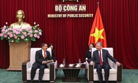 Mendorong Kerja Sama Keamanan, Pencegahan dan Pemberantasan Kejahatan antara Vietnam dan Indonesia