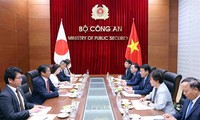 Menteri Keamanan Publik Luong Tam Quang Terima Dubes AS dan Jepang