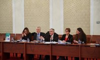 Bulgaria unveils 'high level' corruption court