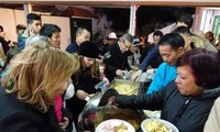 Vietnamese in Algeria welcome Lunar New Year 2018