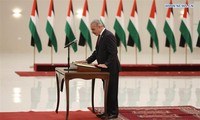 New Palestinian PM sworn in 
