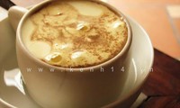 Кофе в уличных кофейнях – одна из культурных черт Ханоя