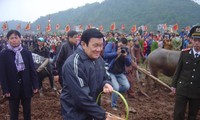 Президент СРВ Чыонг Тан Шанг принял участие в празднике «Тик Диен»