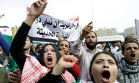Совбез ООН рассматривает новый проект резолюции для прекращения насилия в Сирии