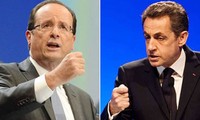Кандидаты на пост президента Франции провели теле- и радиодебаты перед...