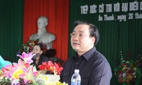 Вице-премьер Хоанг Чунг Хай встретился с избирателями провинции Тхайбинь