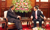 Президент Чыонг Тан Шанг принял посла Венгрии в связи с окончанием его срока...