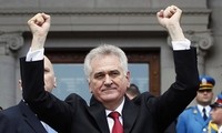 Новый президент Сербии обязался защищать суверенитет страны