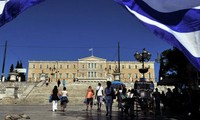 В Греции начались решающие парламентские выборы
