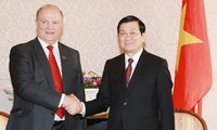 Президент Вьетнама Чыонг Тан Шанг провел встречу с Геннадием Зюгановым