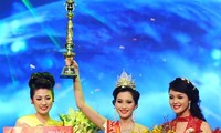 В городе Дананге завершился конкурс «Мисс Вьетнам-2012»