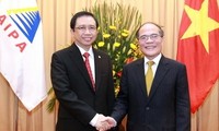 Нгуен Шинь Хунг провёл переговоры с председателем Нижней палаты Индонезии