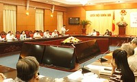 Семинар по работе групп депутатов вьетнамского парламента