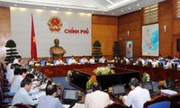 Резолюция августовского очередного заседания Вьетнамского правительства