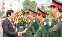 Чыонг Тан Шанг на церемонии открытия нового учебного года в военной академии
